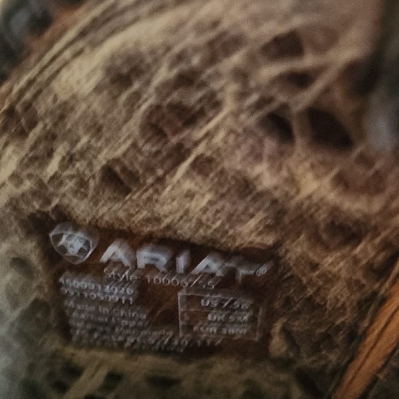 Ariat Brown Textured Boots - Picture 7 of 8